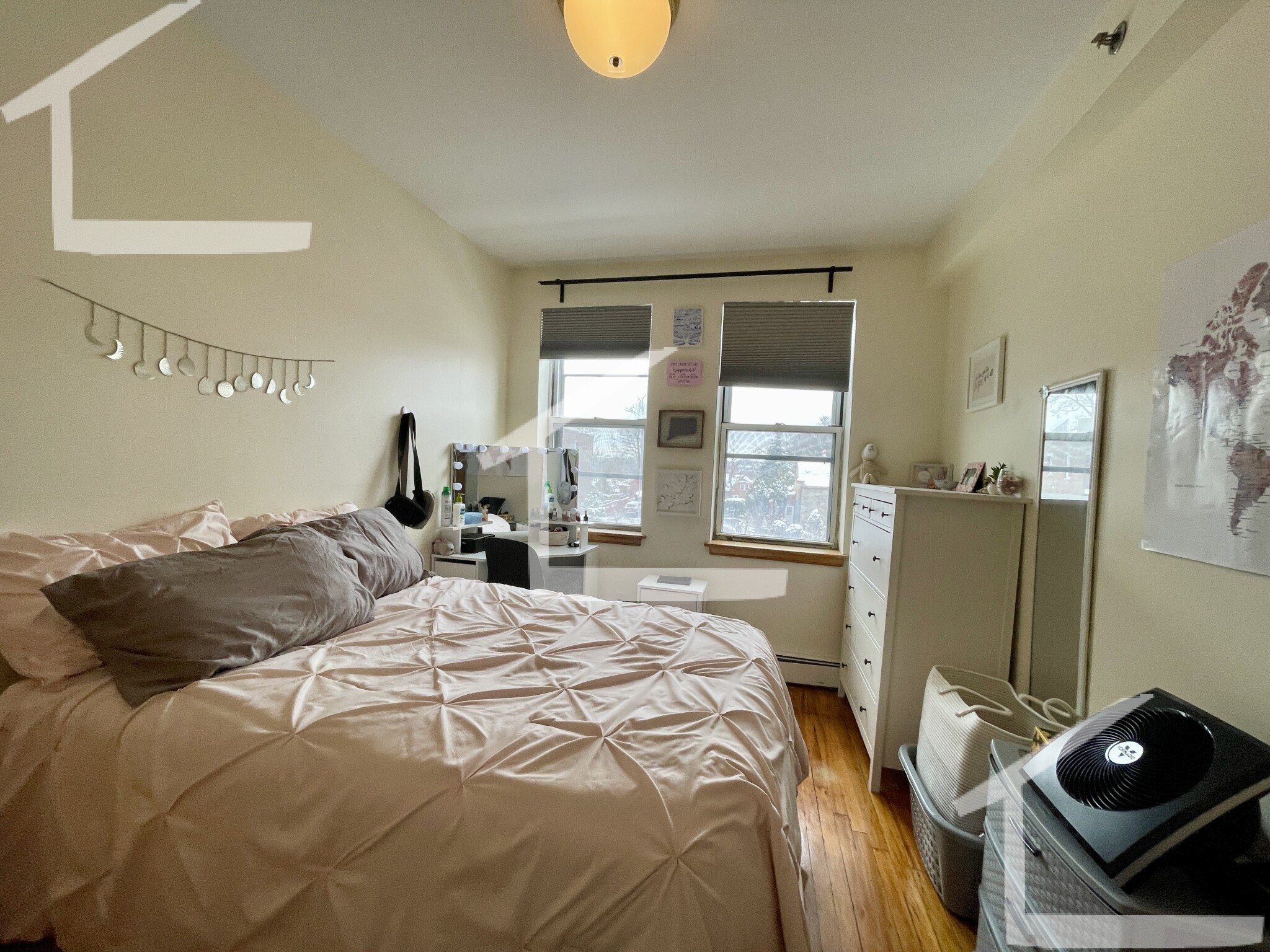 206 Chestnut Hill Ave, Brighton