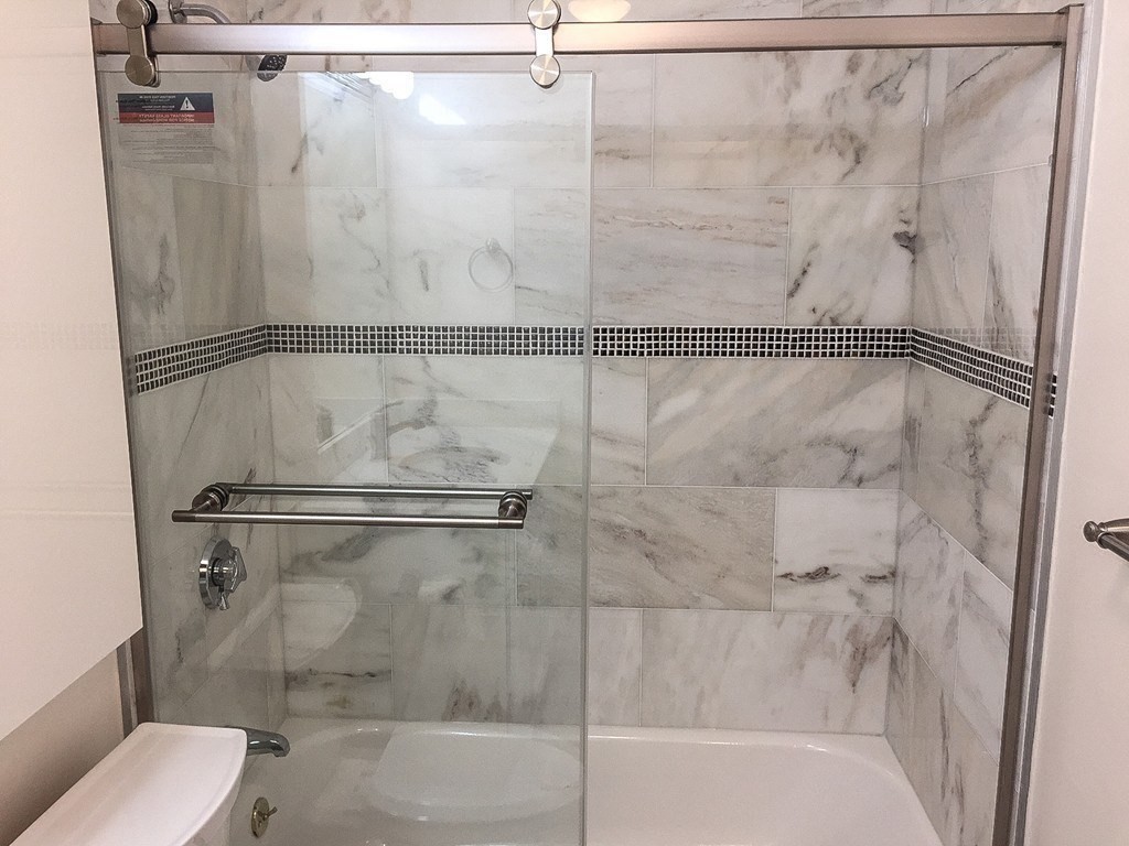 44 Washington St, Longwood