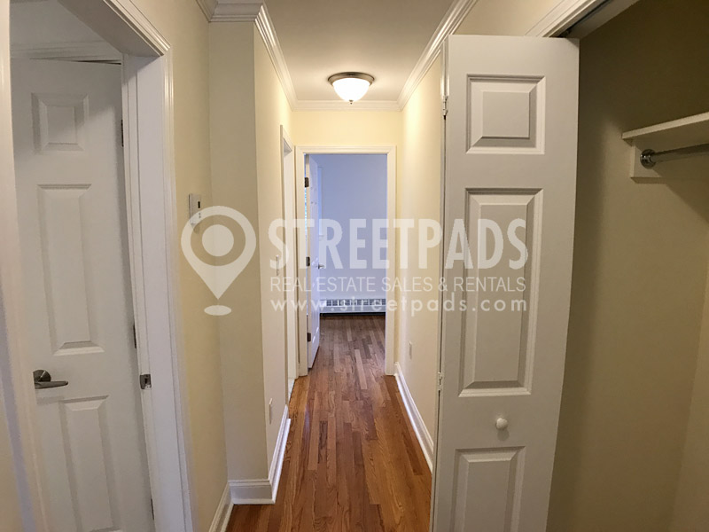 1 Langdon Sq, Neighborhood Nine