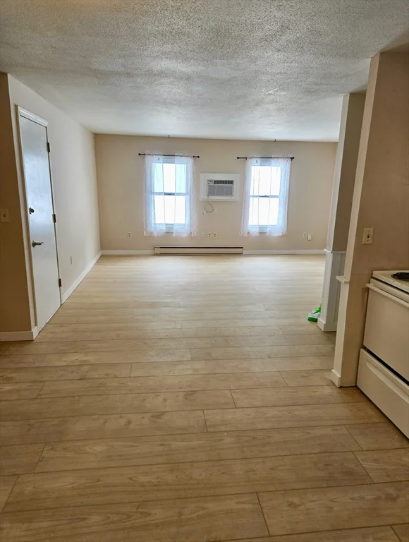 297 Ashland Ave, Southbridge