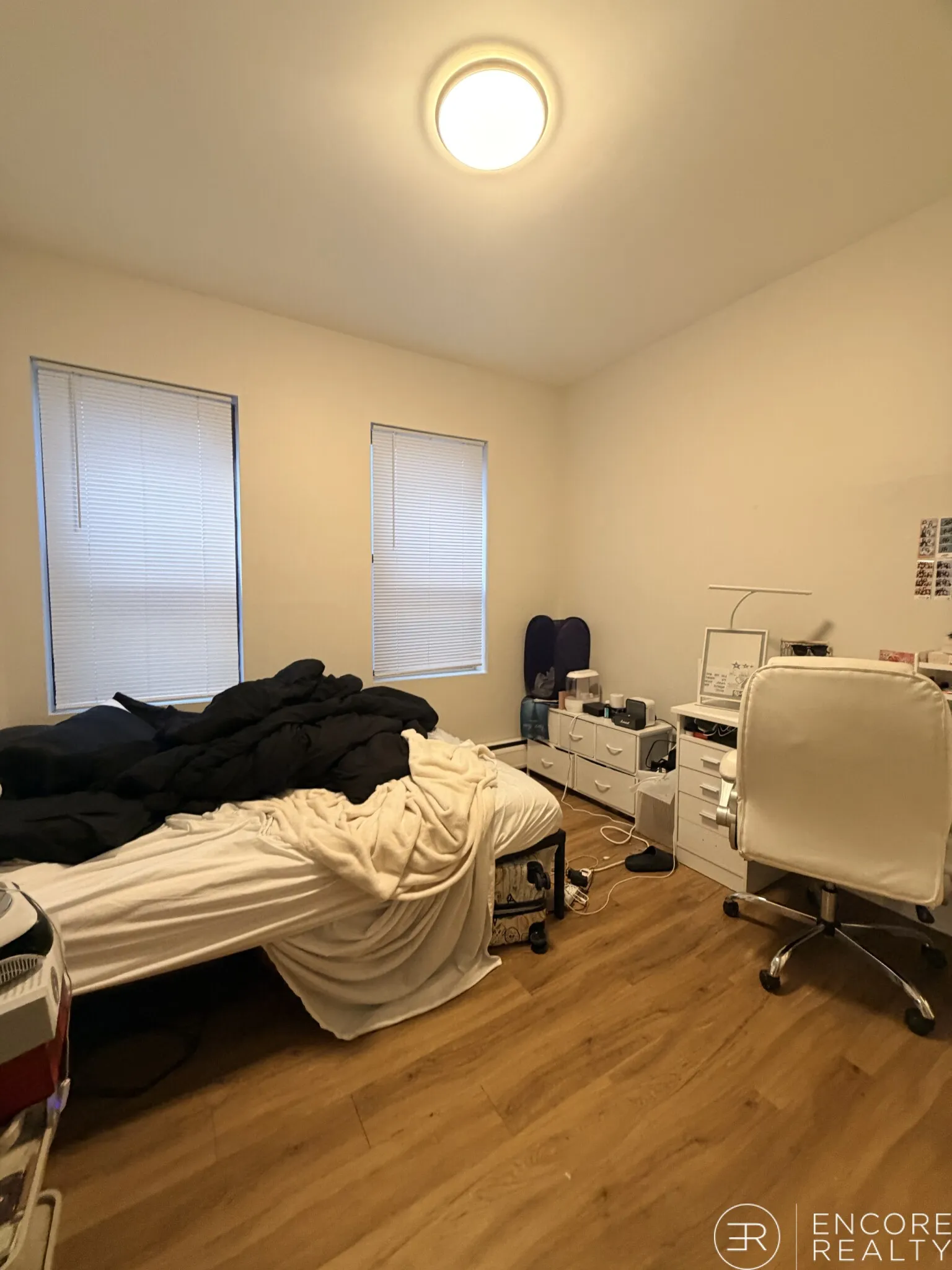 833 Beacon St, Fenway