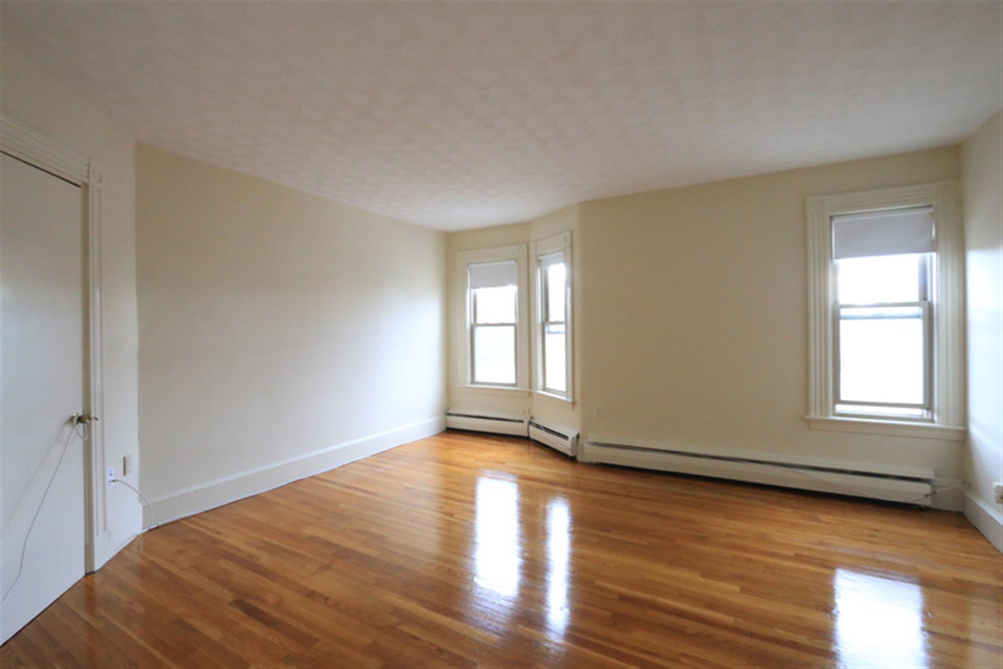 195 Concord Ave, Neighborhood Nine