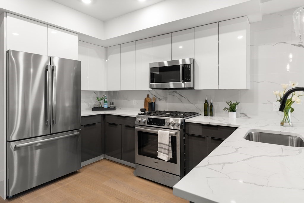 321 West Broadway, South Boston