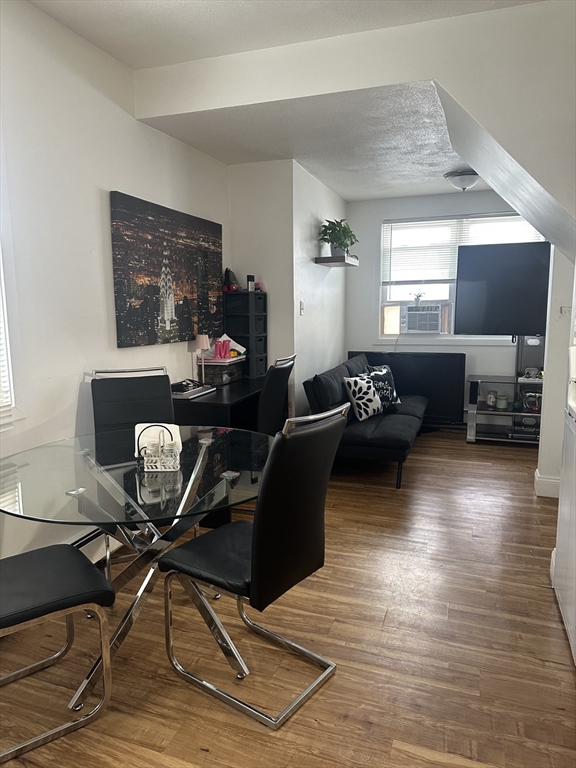 136 Walnut Ave, Revere