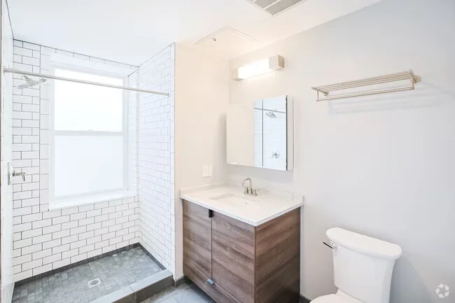 100 Hemenway St, Fenway