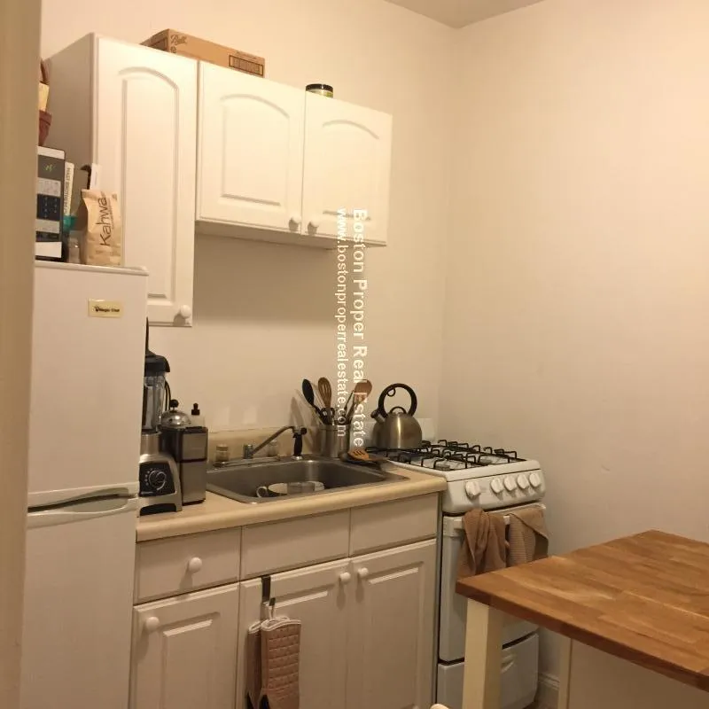 64 Charlesgate East, Fenway