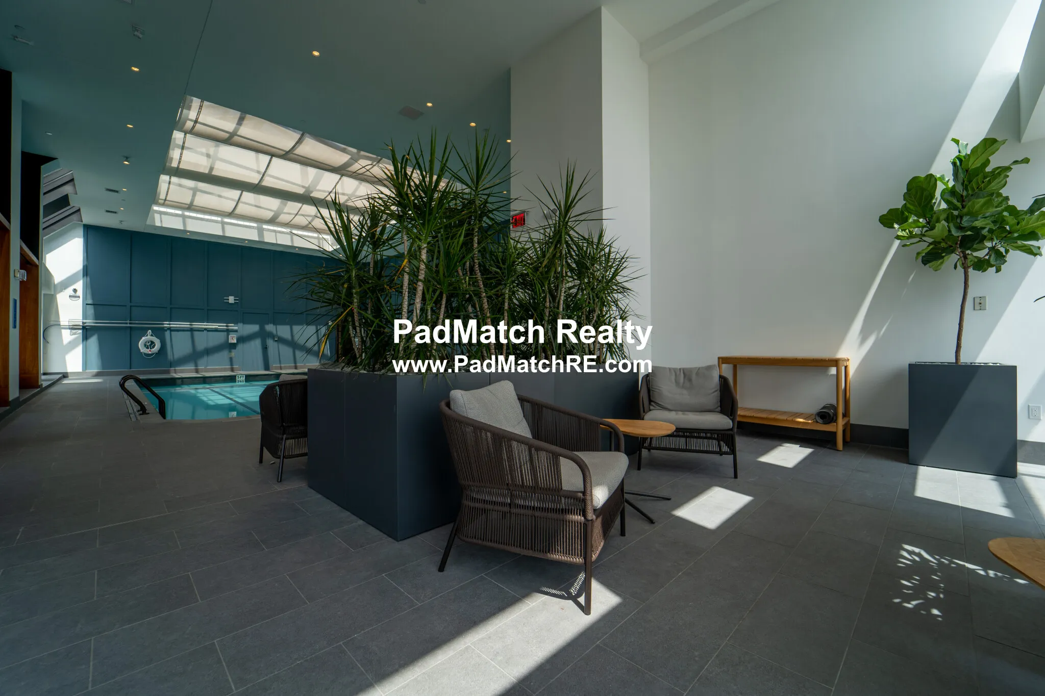 1 Devonshire Pl, Downtown