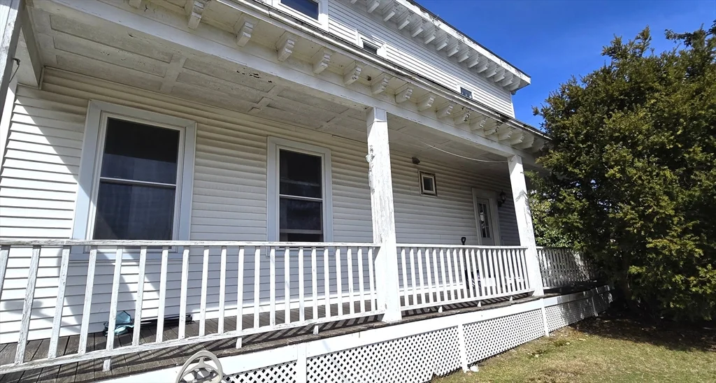 47 Cocasset St, Foxboro