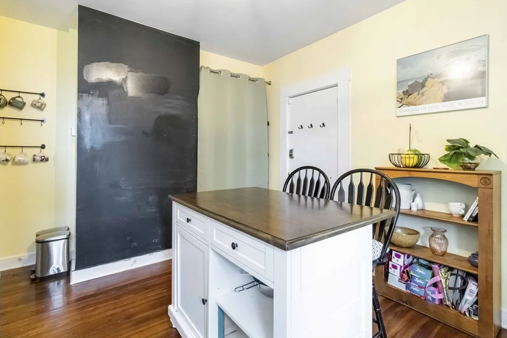 14 Torrey St, Dorchester