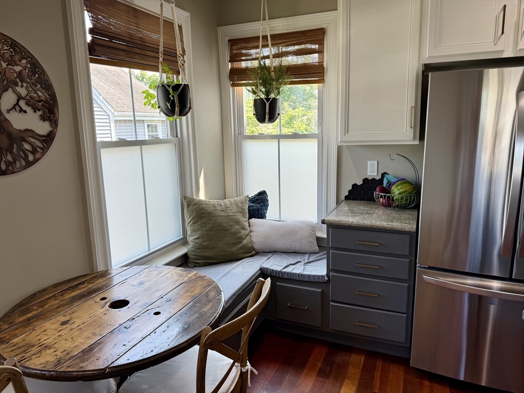 123 Court St, Downtown