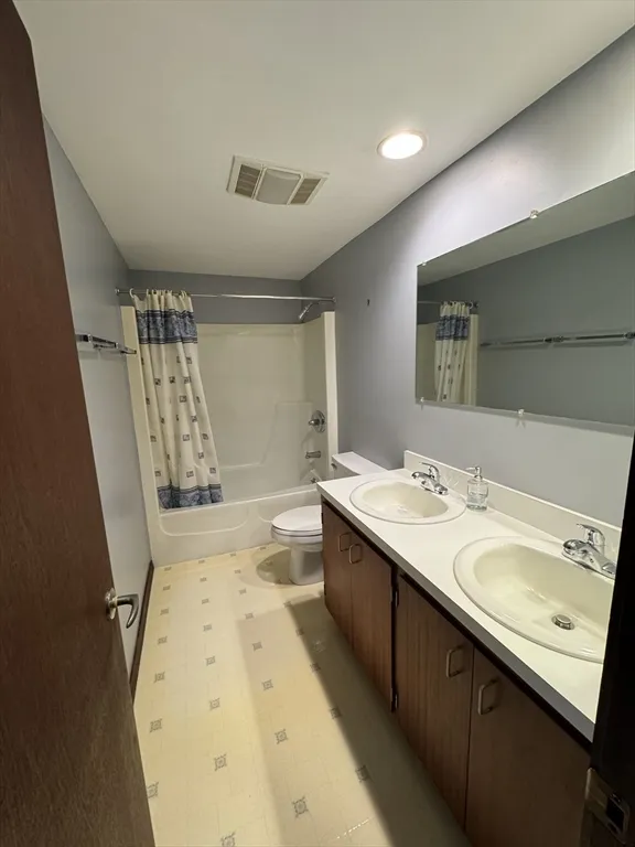 445 Old Stone Brk, Acton