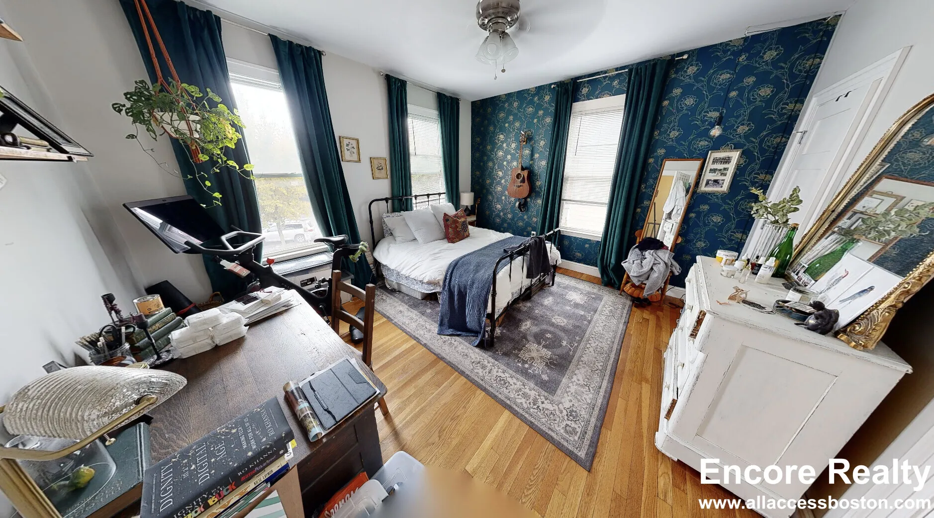 13 Pleasant St, Central Square