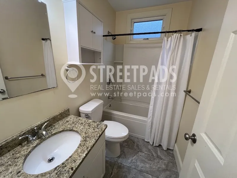 35 Pratt St, Allston