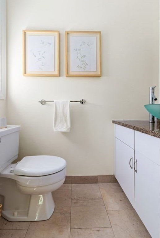 29 Angela Ln, Watertown