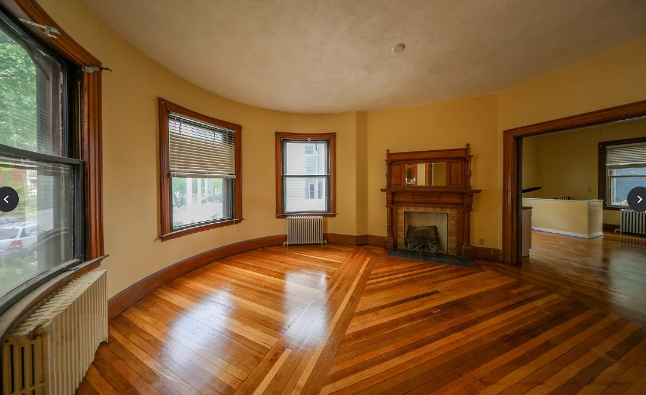 23 Grand View Ave, Prospect Hill