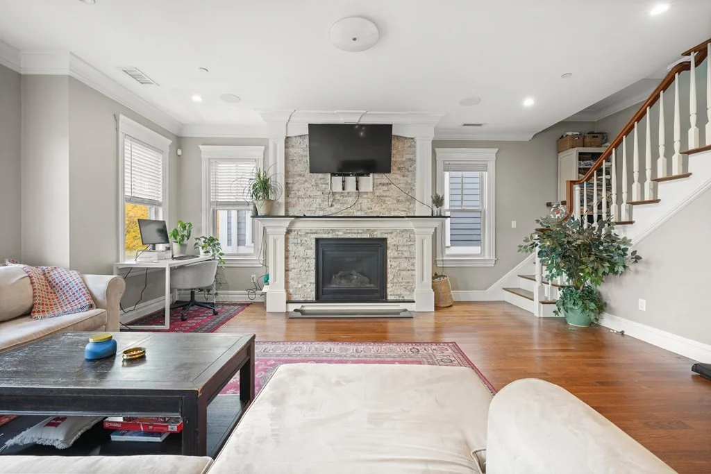 3 M St, South Boston