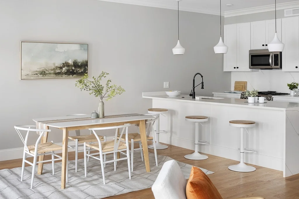 31 Boardman St, East Boston