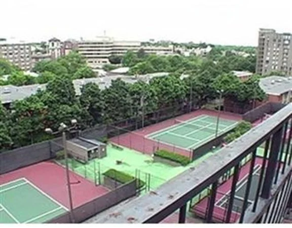 33 Pond Ave, Brookline Village