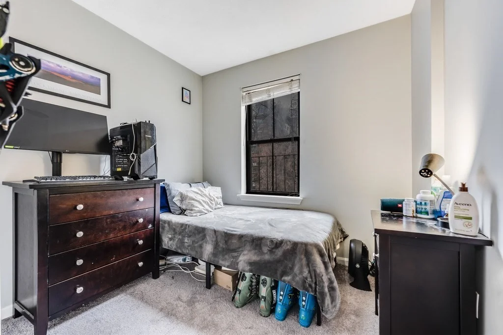 102 E Brookline, South End