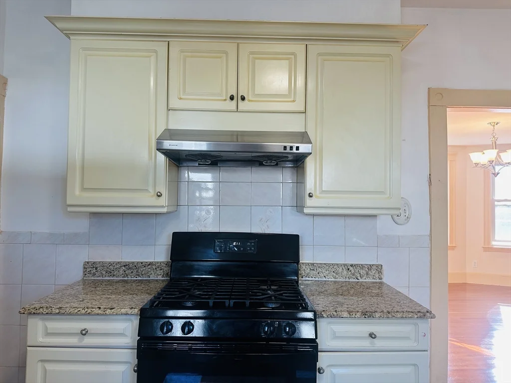 85 River St, Mattapan