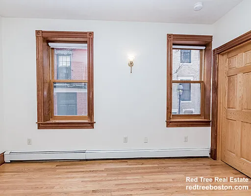 97 Myrtle St, Beacon Hill