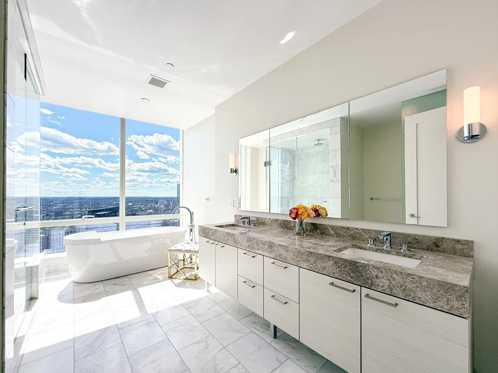 1 Franklin St, Midtown