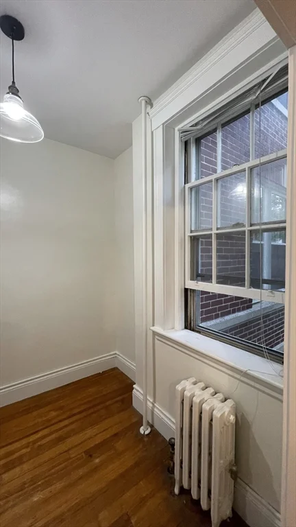 4 Washington Ave, Neighborhood Nine