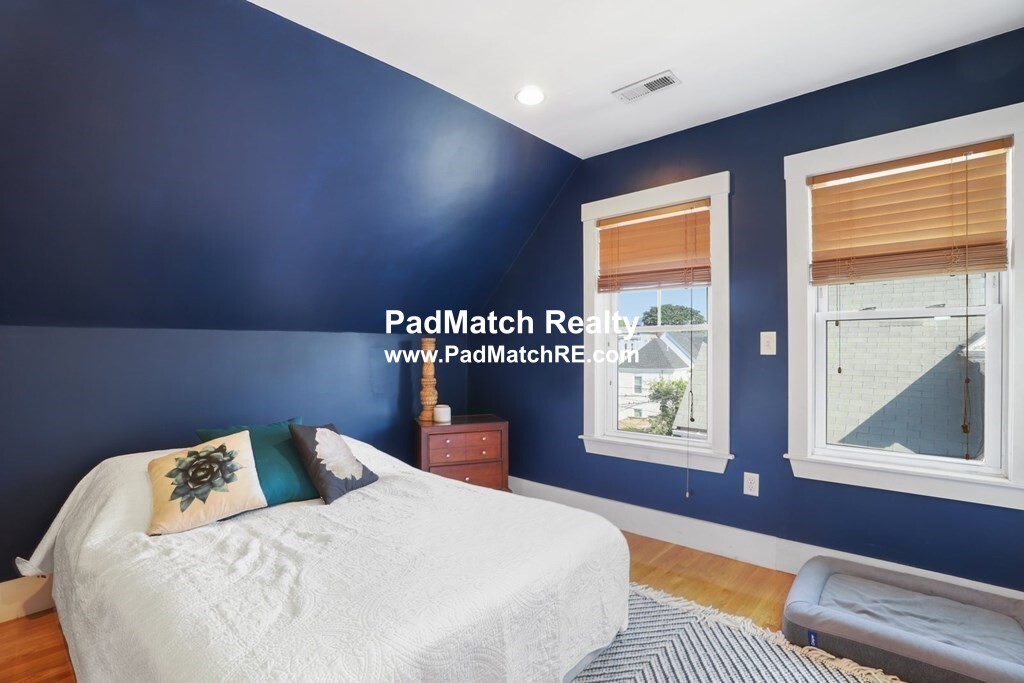 15 Harvest St, Dorchester