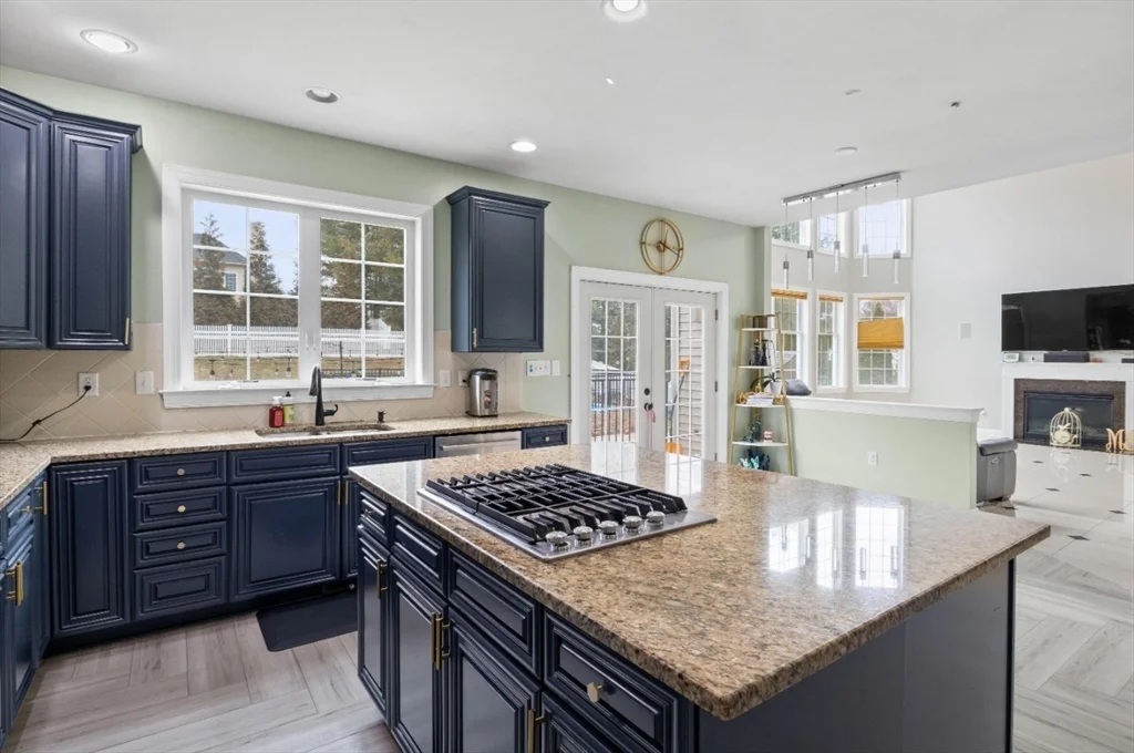 77 Hound Pack Cir, Walpole