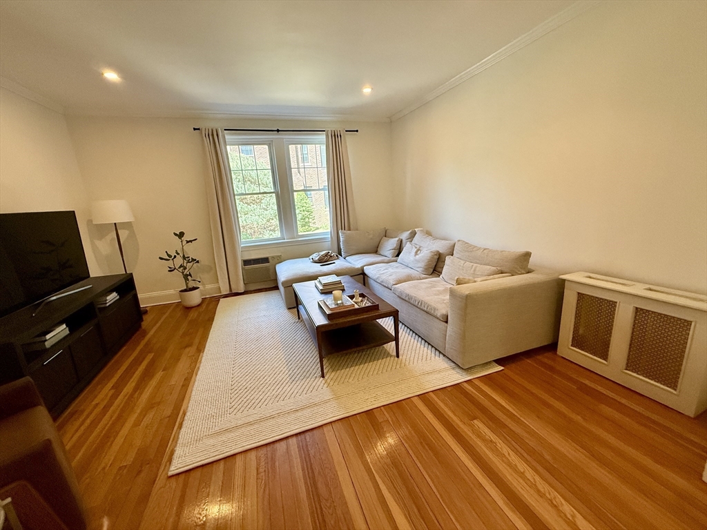 311 Tappan St, Aspinwall Hill