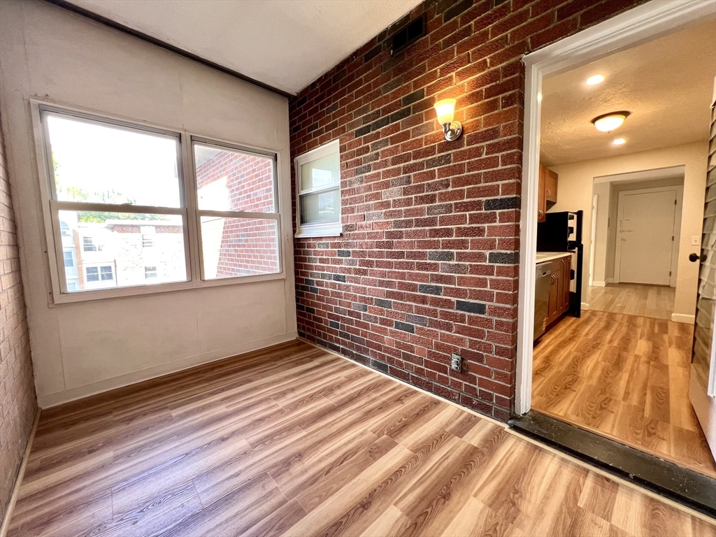 15 Commonwealth Ct, Brighton