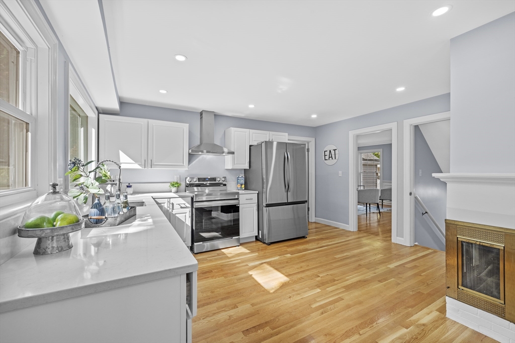 108 Radcliffe Rd, Belmont