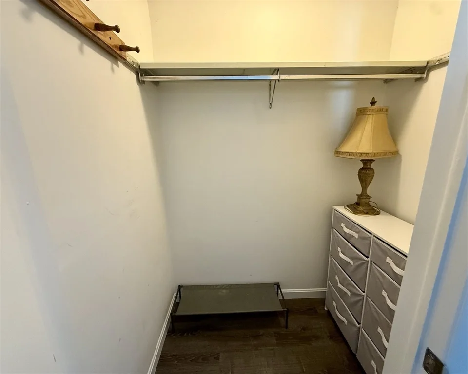 Studio bed, 1 bath apartment for rent at 64f Beacon Unit 64f, Burlington — photo 13 of 22
