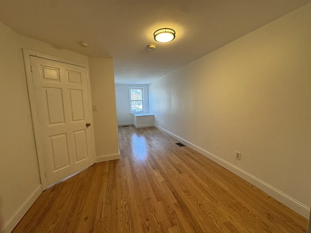 205 D, South Boston