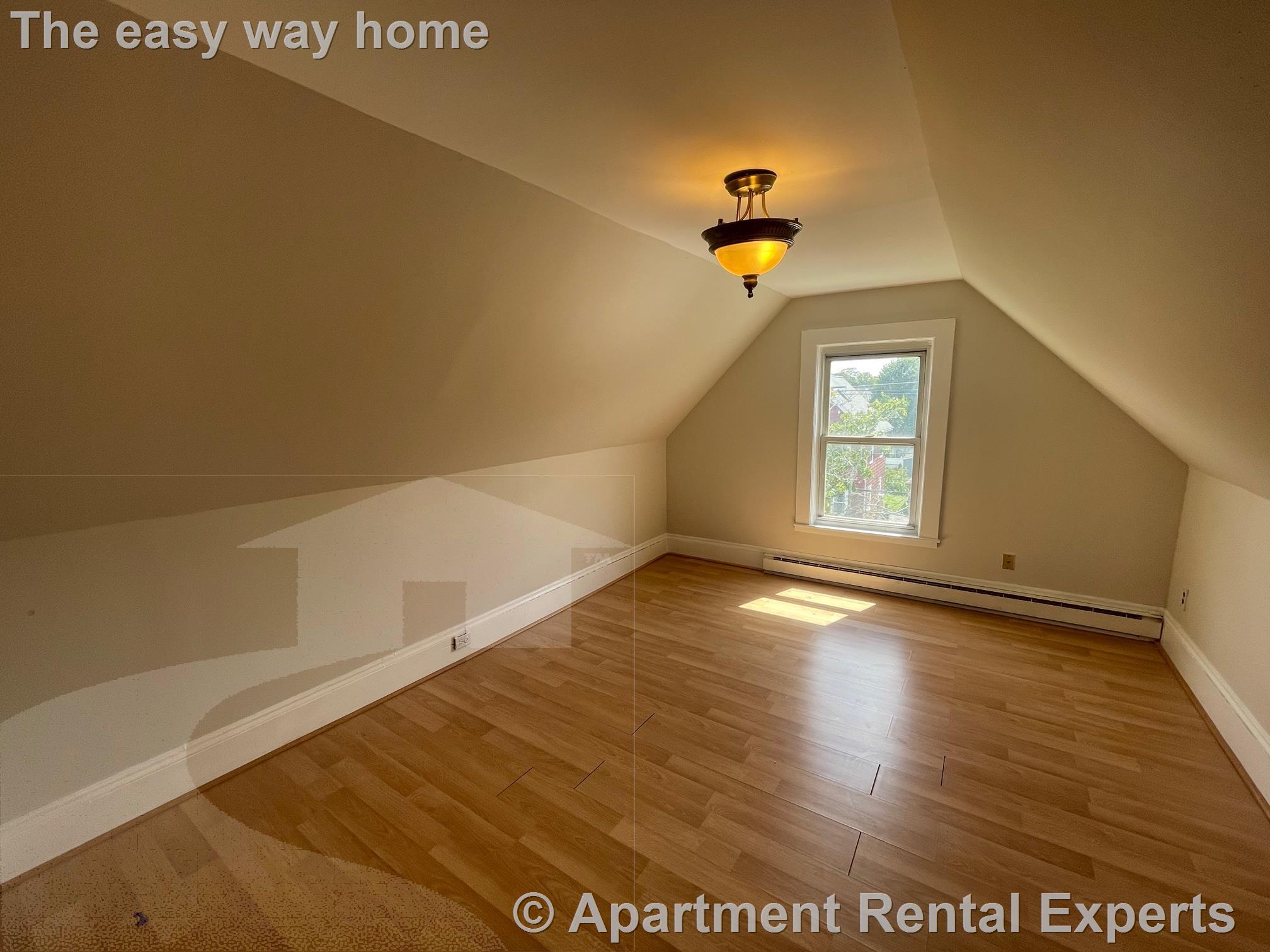 94 Central Ave, Medford Square