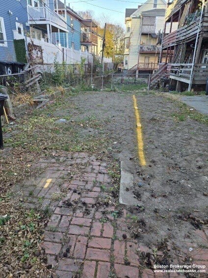 72 Belden St, Dorchester