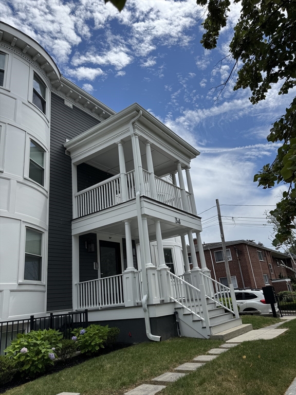 34 Park St, Newton Corner