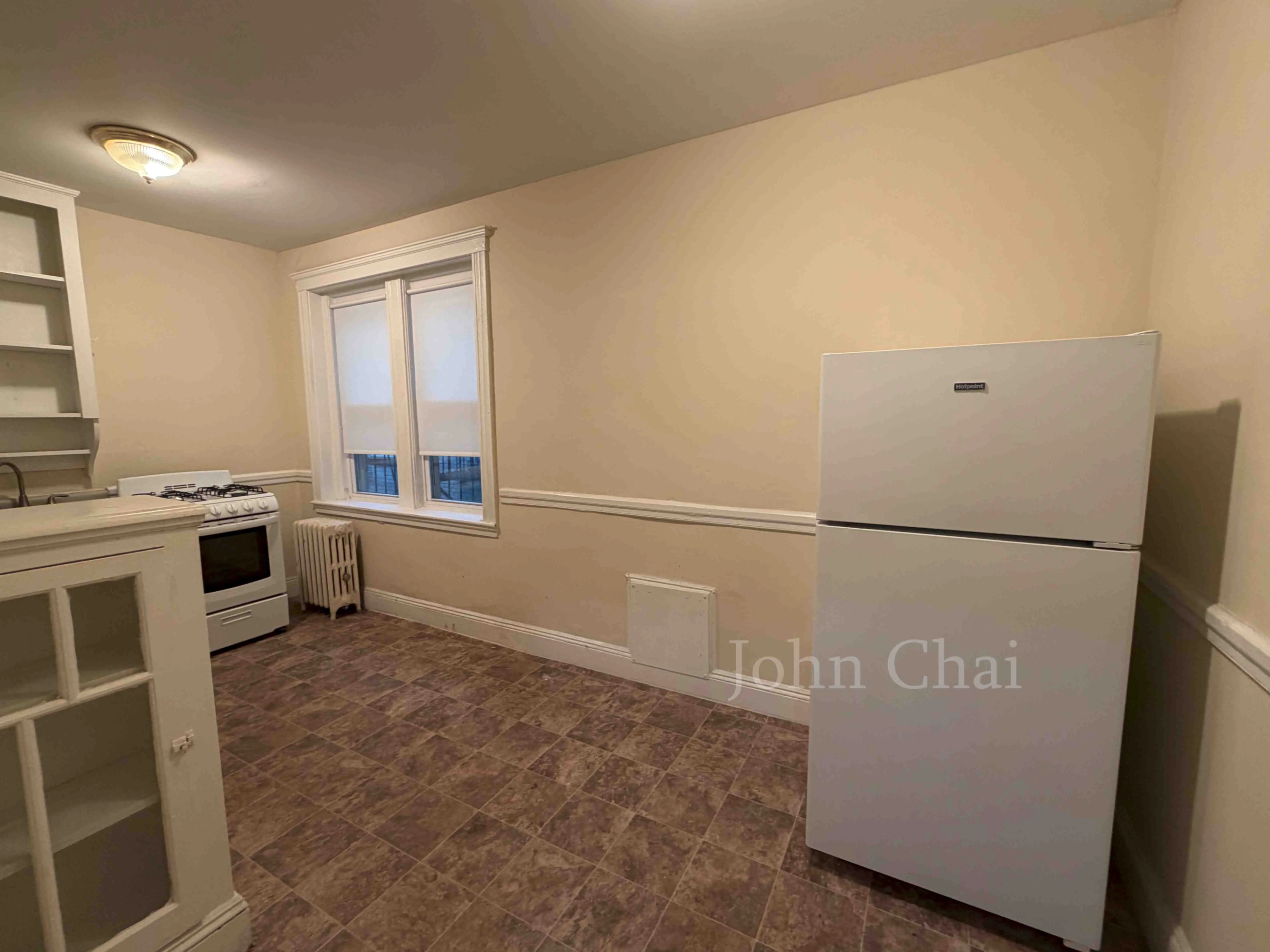 51 Linden St, Allston