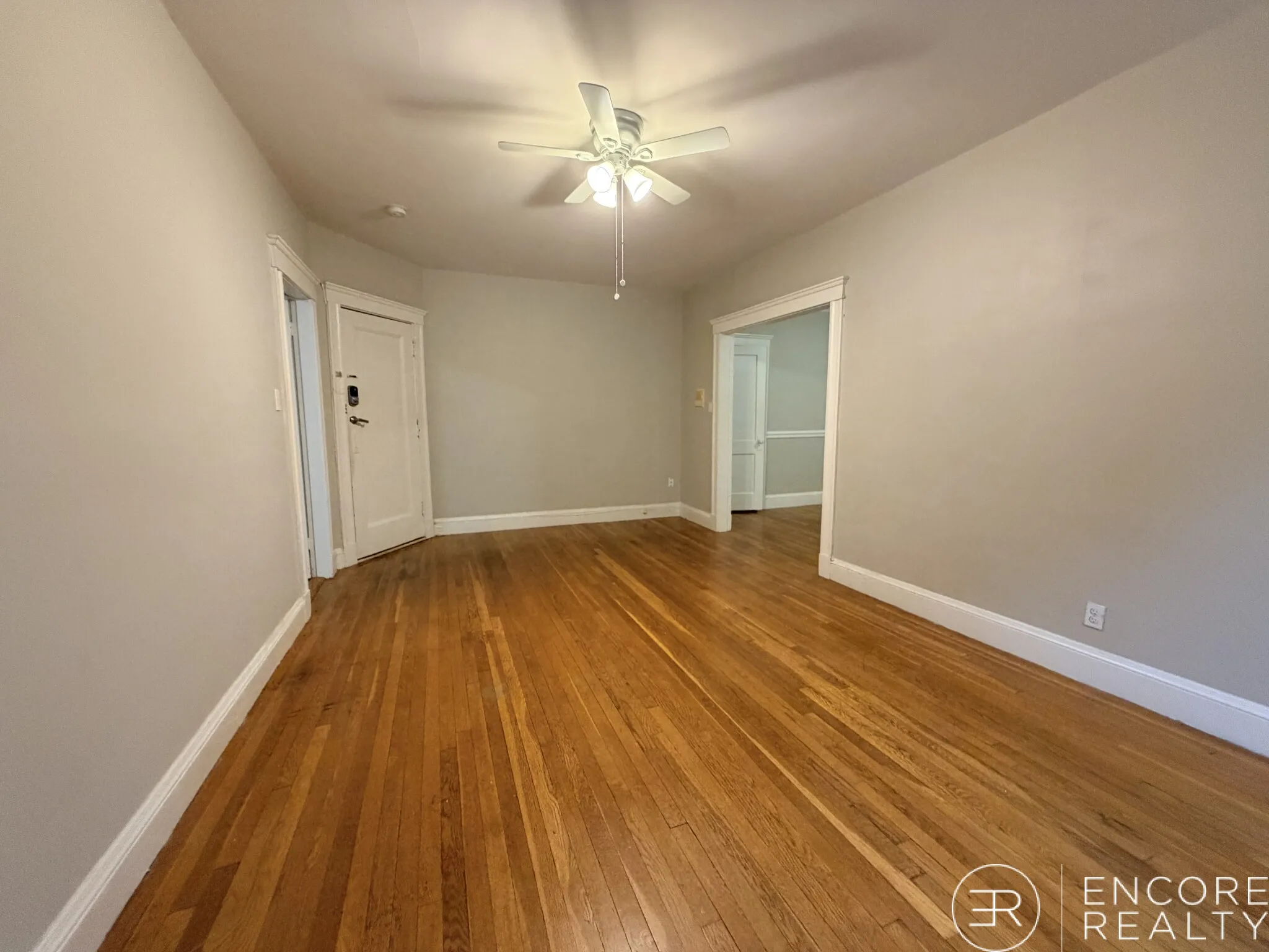 1 Gray St, Neighborhood Nine