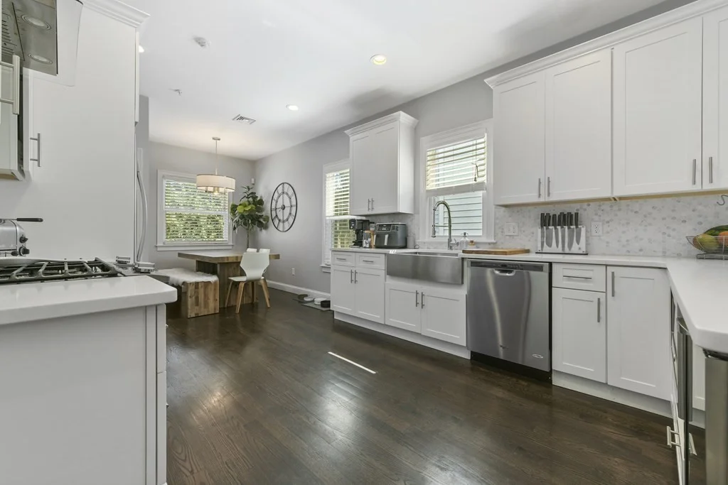 349 Meridian St, East Boston