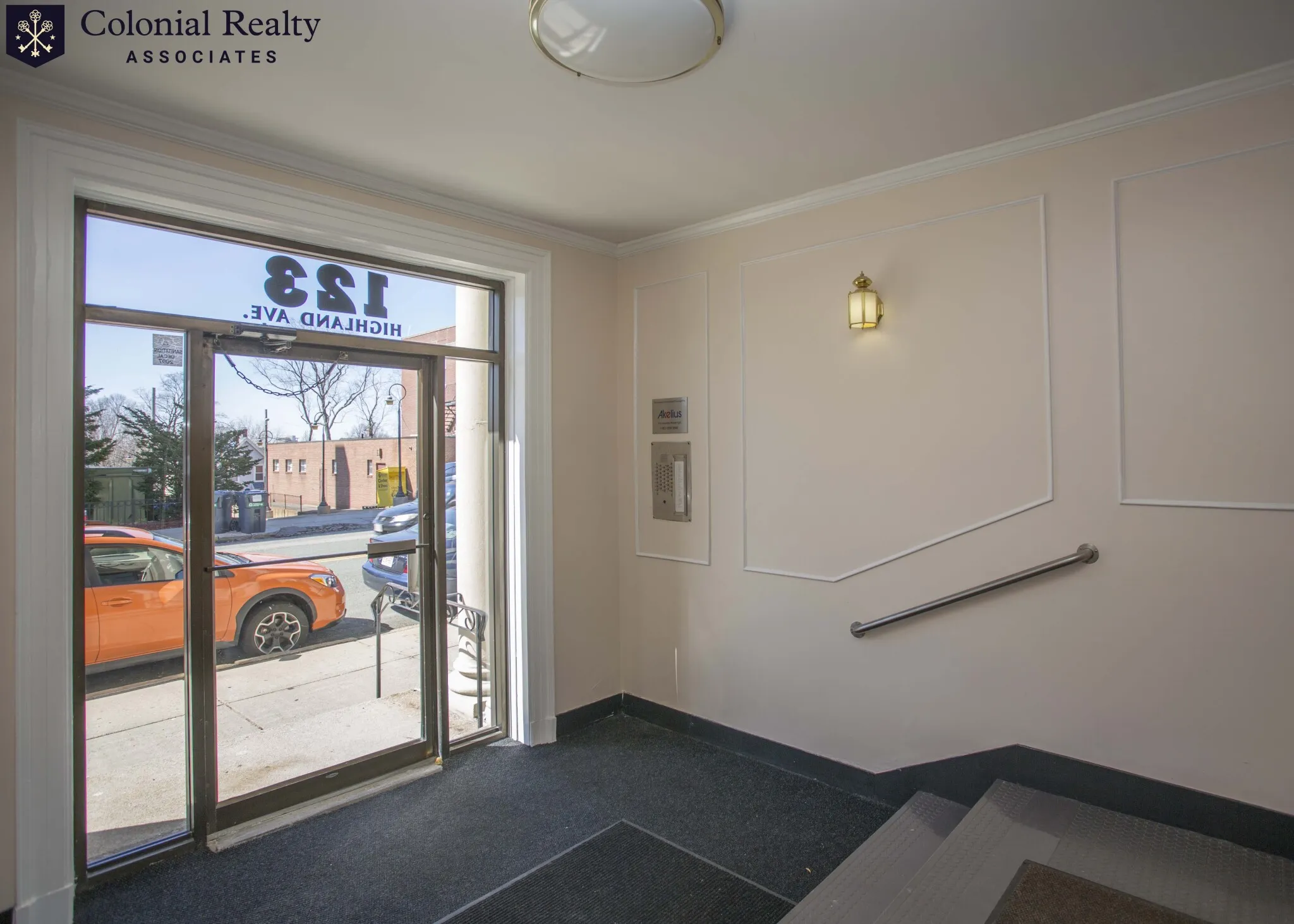 123 Highland Ave, Winter Hill