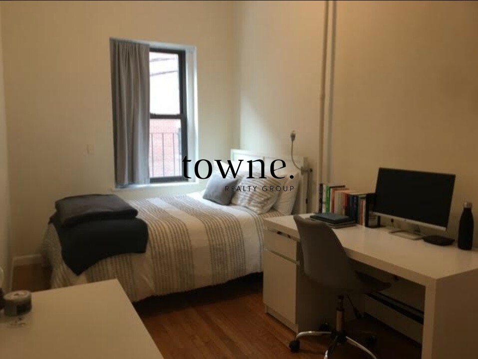 15 Aberdeen St, Fenway