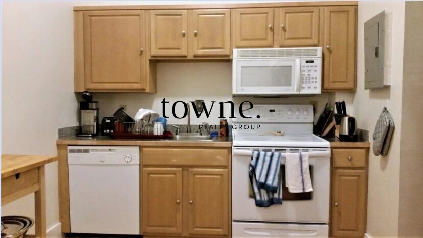 15 Aberdeen St, Fenway