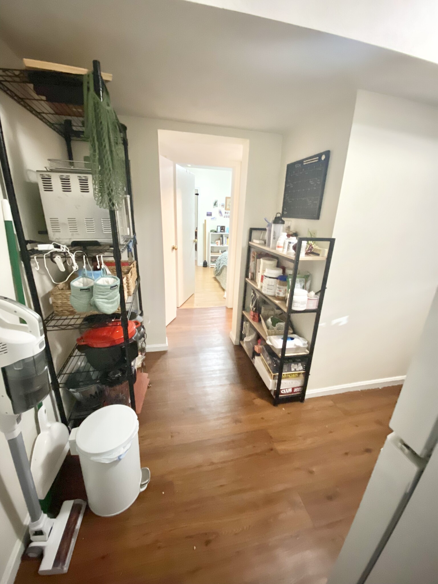 1 bed, 1 bath apartment for rent at 15 Egremont Rd Unit BSMT..., Brighton — photo 3 of 5