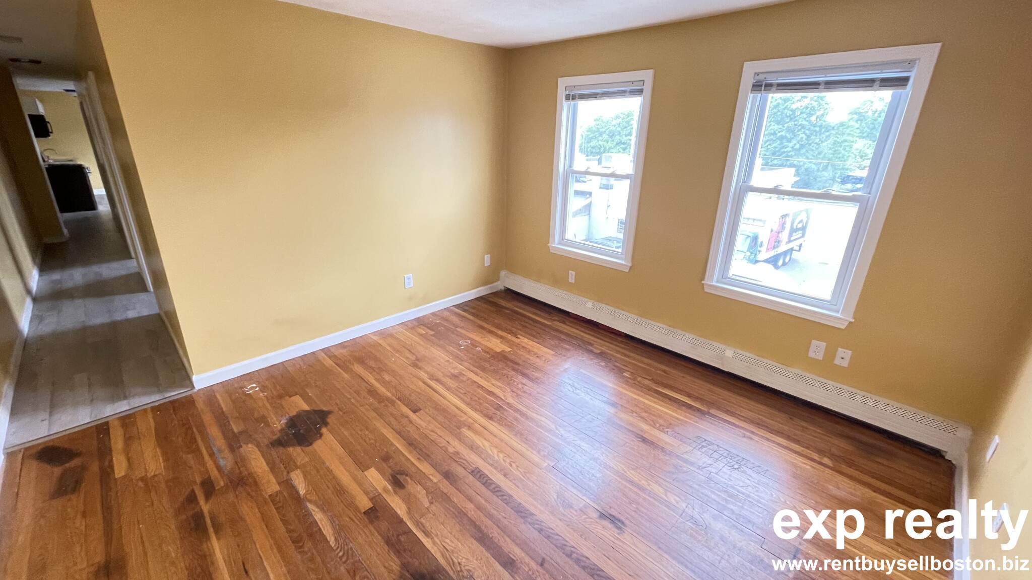 3 bed, 1 bath apartment for rent at 15 Linwood St Unit 2, Malden — photo 3 of 11