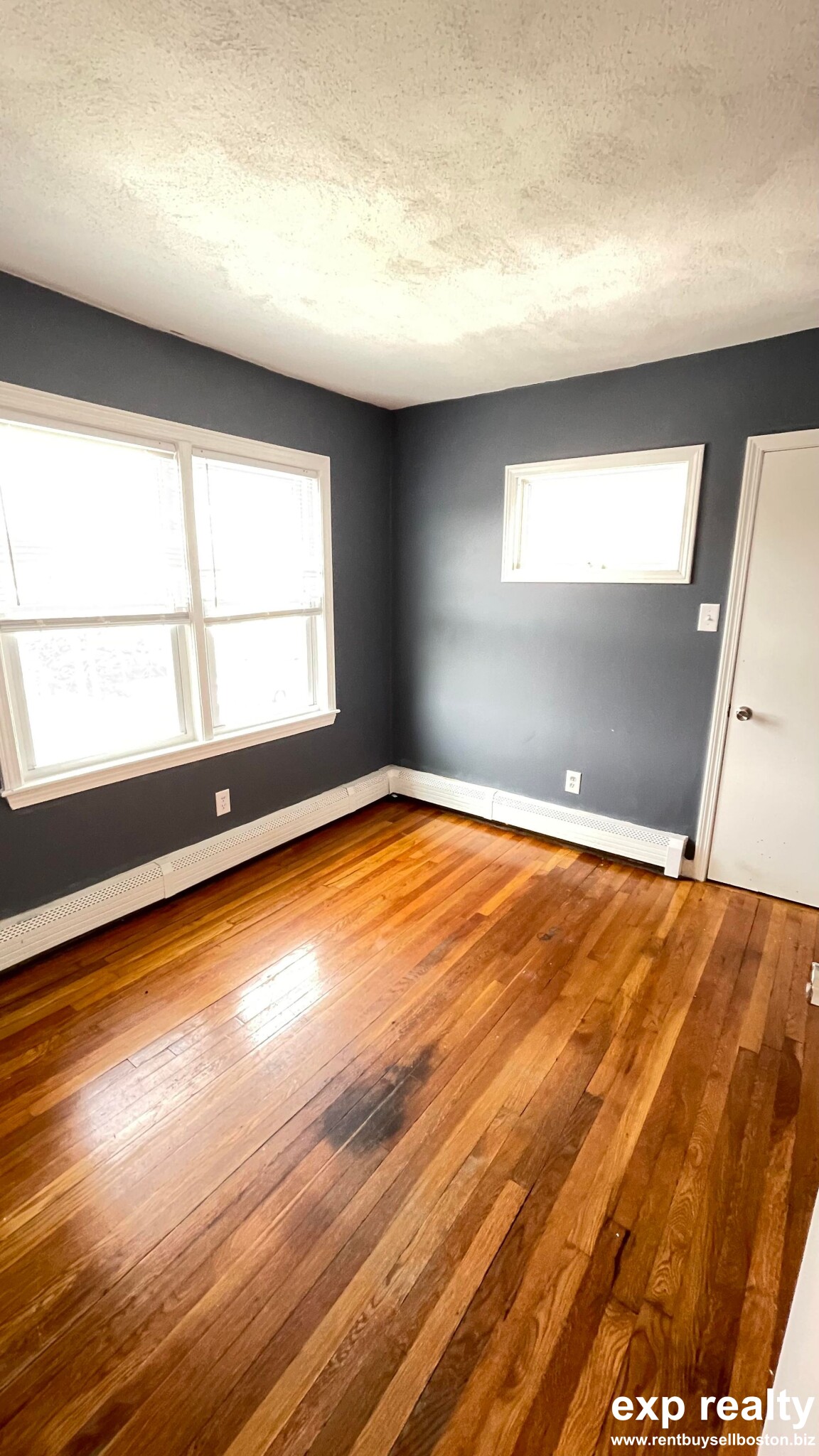3 bed, 1 bath apartment for rent at 15 Linwood St Unit 2, Malden — photo 6 of 11