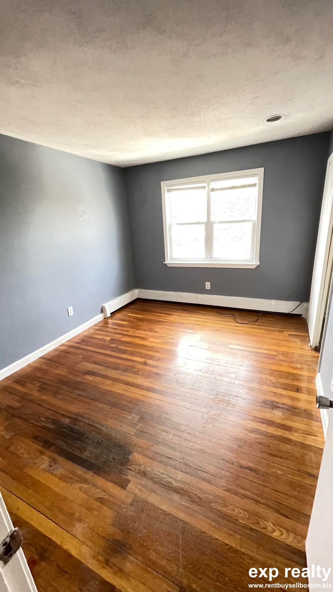 3 bed, 1 bath apartment for rent at 15 Linwood St Unit 2, Malden — photo 7 of 11