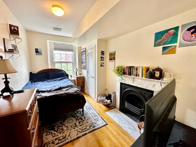 2 bed, 2.5 bath apartment for rent at 34 Mount Vernon St Unit 3, Beacon Hill — photo 15 of 22