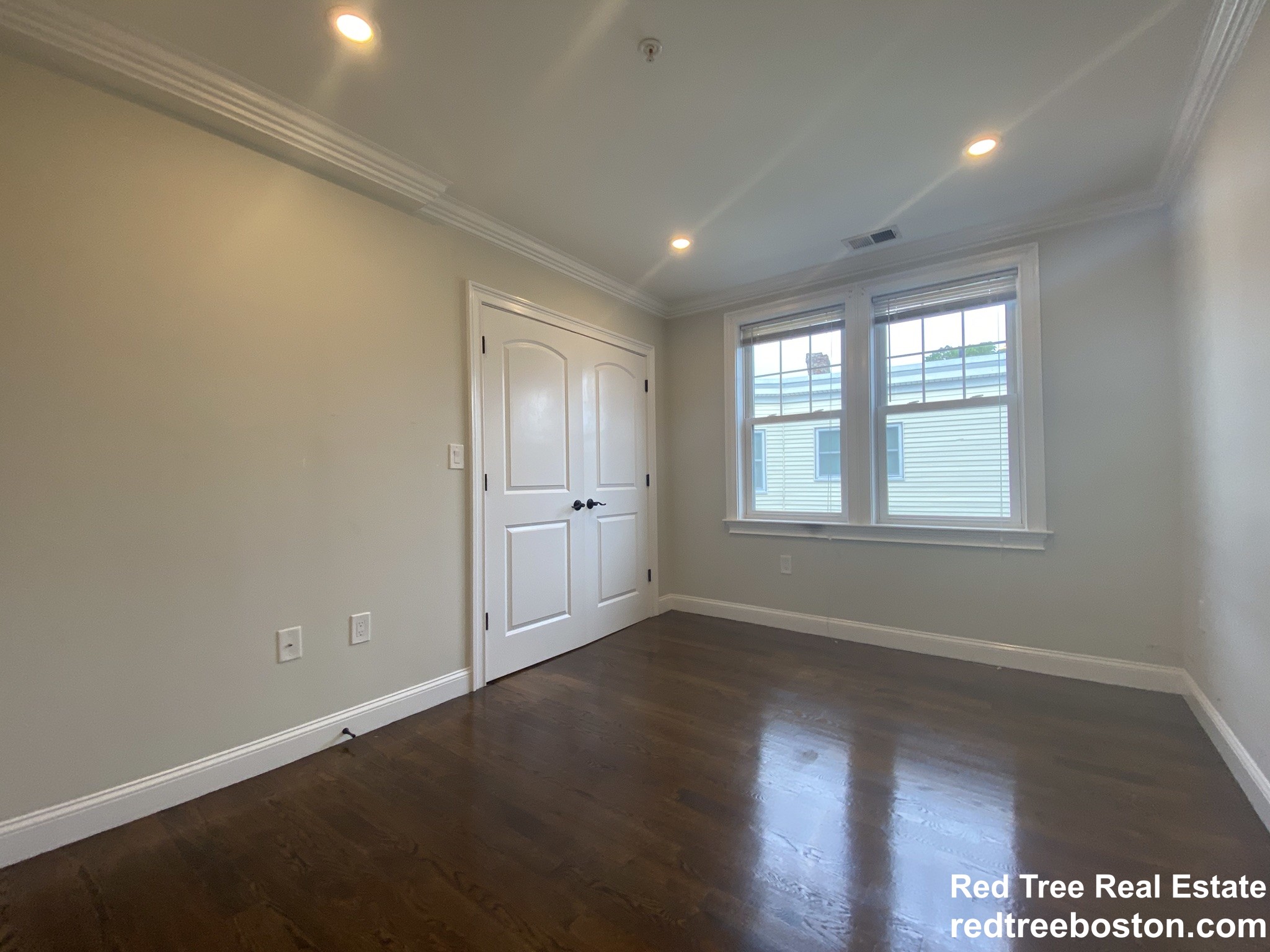 5 bed, 1.5 bath apartment for rent at 490 Washington St Unit RFR, Brighton — photo 17 of 24