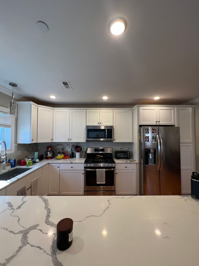 4 bed, 2 bath apartment for rent at 116 Holland St Unit 1, Davis Square — photo 15 of 21
